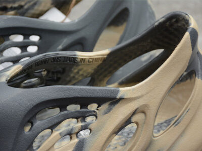 YEEZY FOAM RUNNER "MXT MOON GREY " FY45678